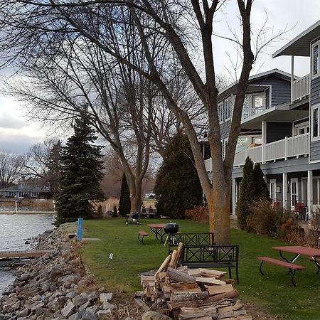 Snug Harbor Inn Sturgeon Bay Eksteriør bilde
