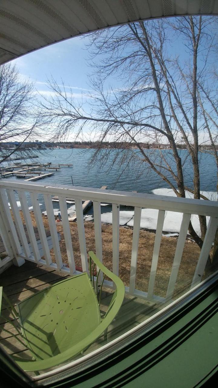 Snug Harbor Inn Sturgeon Bay Eksteriør bilde