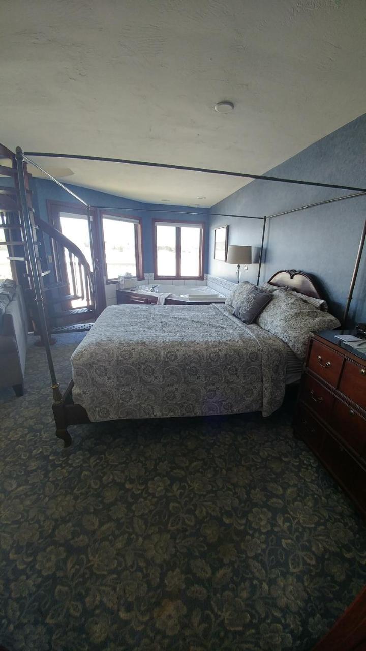 Snug Harbor Inn Sturgeon Bay Eksteriør bilde